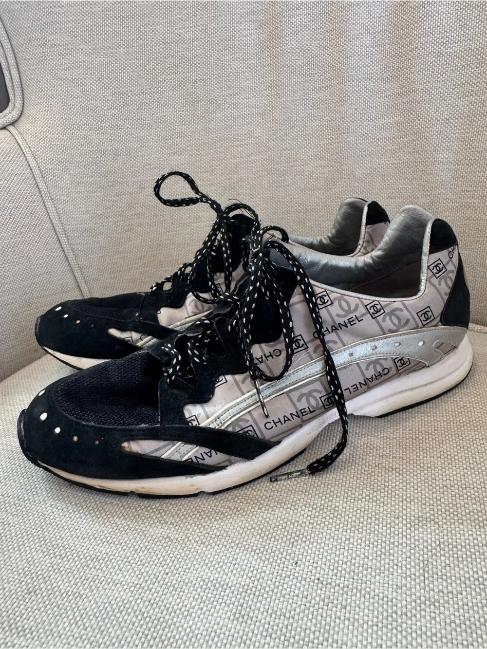 CHANEL Black & Silver Logo-Print Sneakers. Sz 39/9. Comes with dustbag
